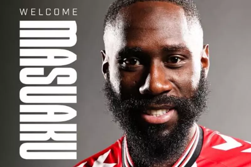 انتقال آرثر ماسواكو إلى سندرلاند: صفقة جديدة في عالم كرة القدم